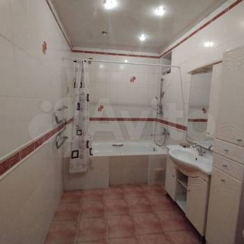 Продается Дом, 395 м²