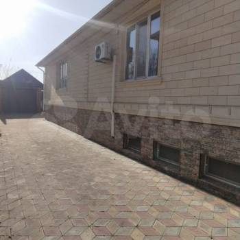 Продается Дом, 395 м²