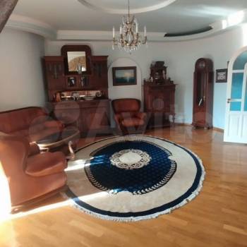 Продается Дом, 395 м²