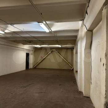 Сдается Нежилое помещение, 309 м²