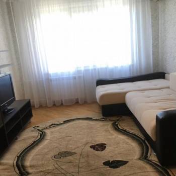 Сдается 1-комнатная квартира, 40 м²