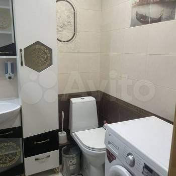 Сдается 1-комнатная квартира, 42 м²