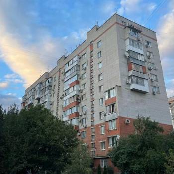 Продается 1-комнатная квартира, 40 м²