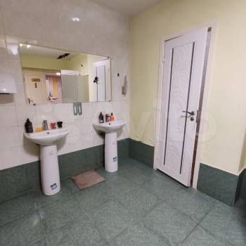 Сдается Нежилое помещение, 160 м²