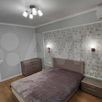 Сдается 2-х комнатная квартира, 67 м²