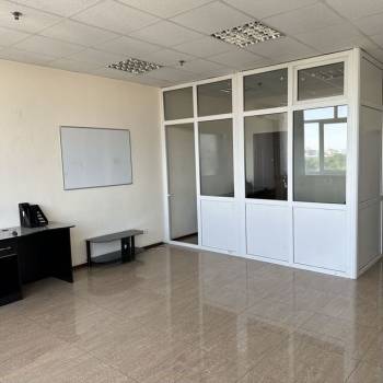 Продается Нежилое помещение, 75,9 м²