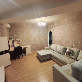 Сдается 2-х комнатная квартира, 60 м²