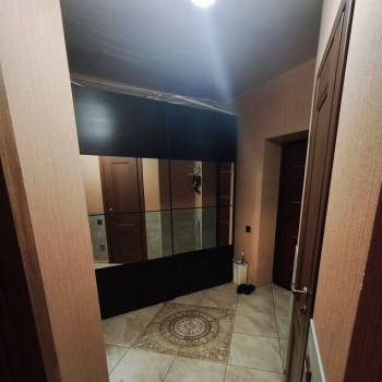 Сдается 2-х комнатная квартира, 60 м²