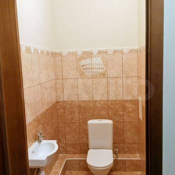 Сдается 2-х комнатная квартира, 75 м²