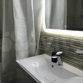 Продается 1-комнатная квартира, 42 м²