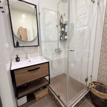 Продается Дом, 183 м²