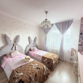 Продается Дом, 183 м²