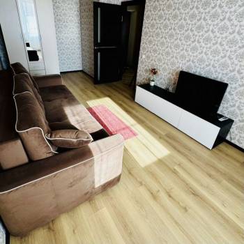 Сдается 1-комнатная квартира, 35 м²