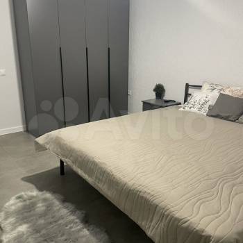 Сдается 1-комнатная квартира, 50 м²