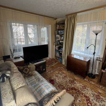 Продается 1-комнатная квартира, 33 м²