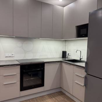 Сдается 1-комнатная квартира, 37 м²