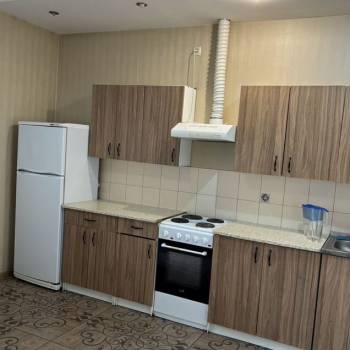 Сдается 1-комнатная квартира, 49 м²