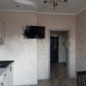 Сдается 1-комнатная квартира, 42 м²