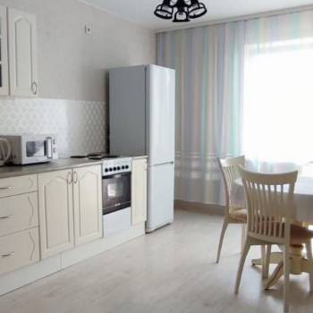 Сдается 2-х комнатная квартира, 65 м²