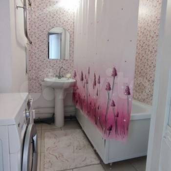 Сдается 2-х комнатная квартира, 65 м²