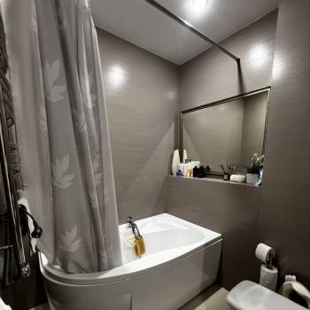 Продается 3-х комнатная квартира, 108 м²