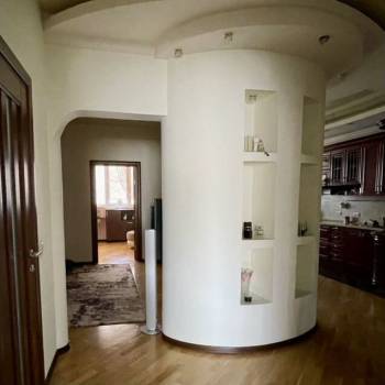 Сдается Многокомнатная квартира, 85 м²