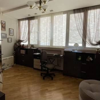 Сдается Многокомнатная квартира, 85 м²