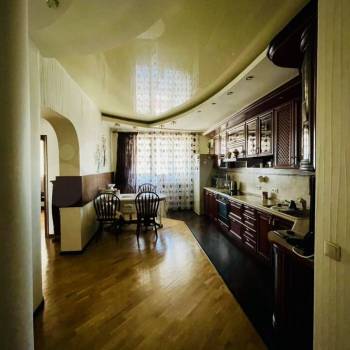 Сдается Многокомнатная квартира, 85 м²