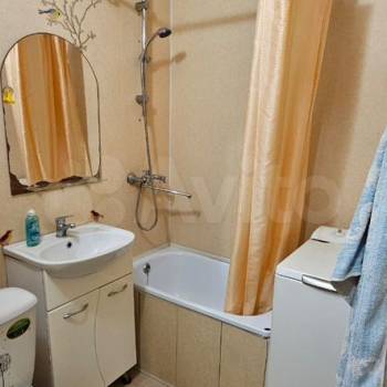 Сдается Многокомнатная квартира, 61 м²