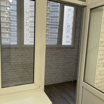 Продается 1-комнатная квартира, 40,4 м²