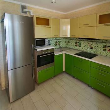 Сдается 1-комнатная квартира, 43 м²