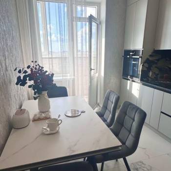 Сдается 2-х комнатная квартира, 58 м²
