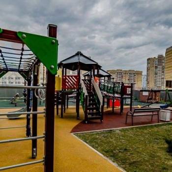 Продается 1-комнатная квартира, 38 м²