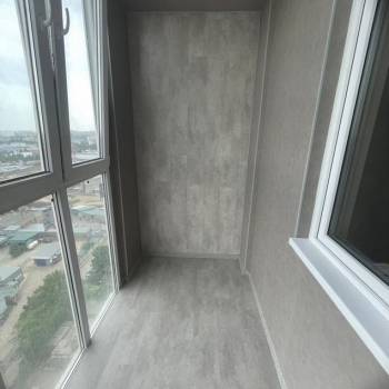 Продается 1-комнатная квартира, 42 м²