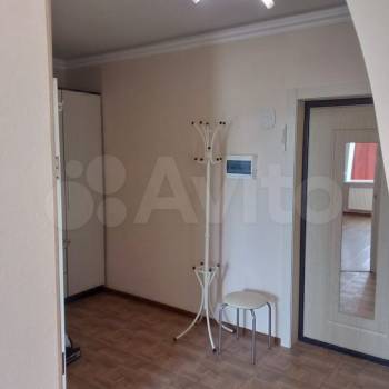 Продается 1-комнатная квартира, 51 м²