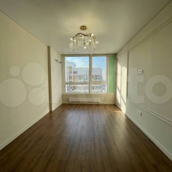 Продается 1-комнатная квартира, 36 м²