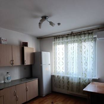 Сдается 2-х комнатная квартира, 61 м²