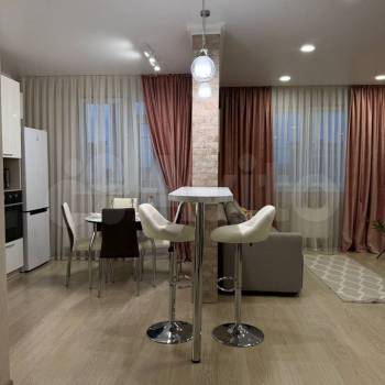 Сдается 1-комнатная квартира, 37,3 м²