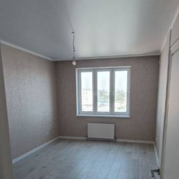 Продается Многокомнатная квартира, 180 м²