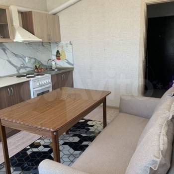 Сдается 1-комнатная квартира, 38 м²