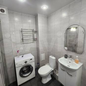 Сдается 1-комнатная квартира, 40 м²