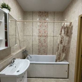 Сдается 1-комнатная квартира, 47 м²