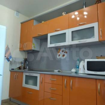 Сдается 1-комнатная квартира, 42 м²