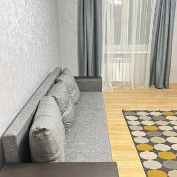 Сдается 2-х комнатная квартира, 65,7 м²