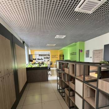 Сдается Нежилое помещение, 85 м²