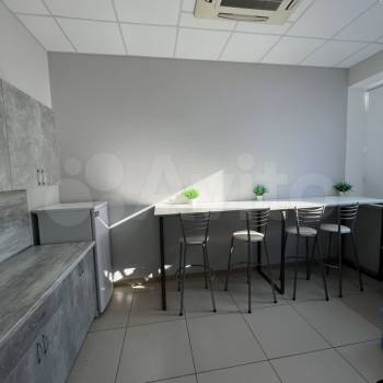 Сдается Нежилое помещение, 85 м²