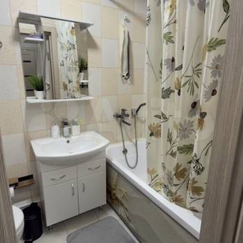 Продается 1-комнатная квартира, 38 м²