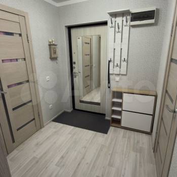 Продается 1-комнатная квартира, 38 м²