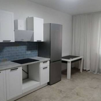 Сдается 1-комнатная квартира, 54,6 м²