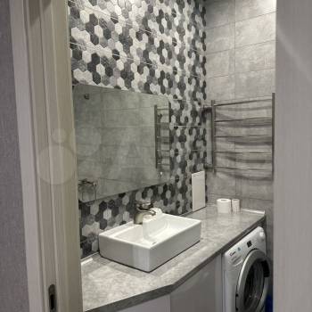 Сдается 1-комнатная квартира, 38 м²